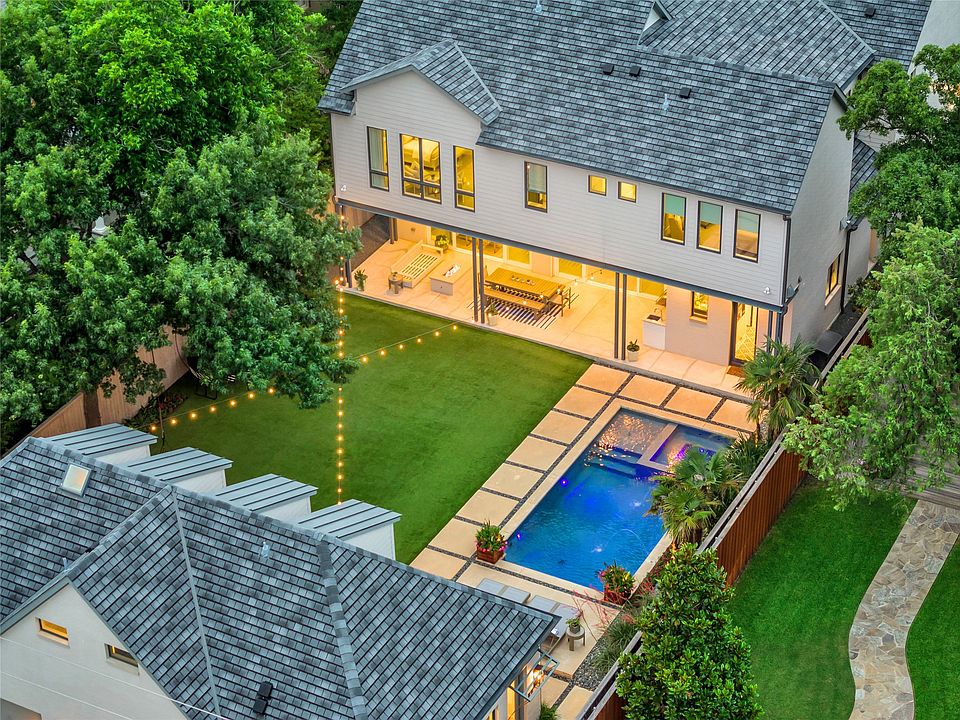 1st image of 3657 Mockingbird Ln
