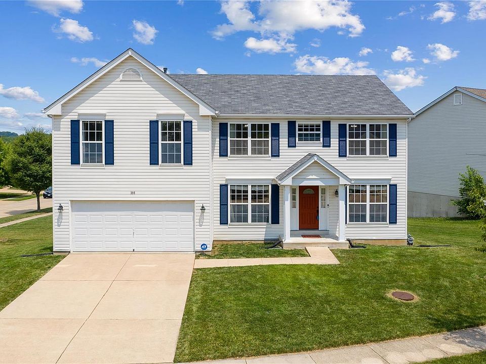 1st image of 300 Birchwood Crossing Ln