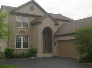 3930 Georgetown Cir, Algonquin, IL 60102