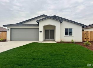 632 Ledgestone St, Bakersfield, CA 93307