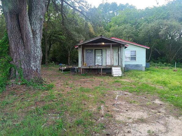 1400 Caffey Dr