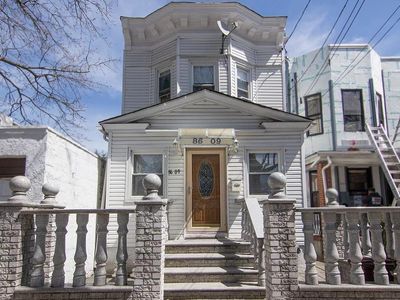 8609 90th St, Jamaica, NY, 11421