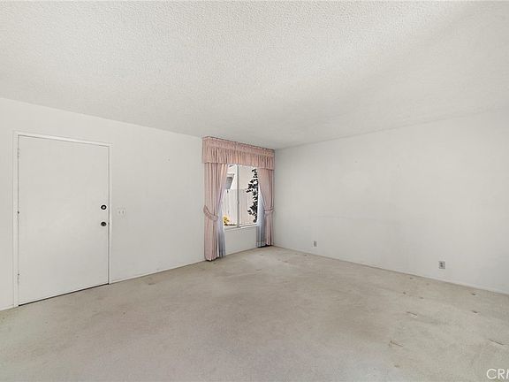 5th image of 4862 Redbluff Cir