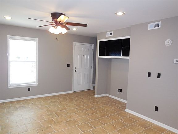 2nd image of 920 Wallace Wade Ave