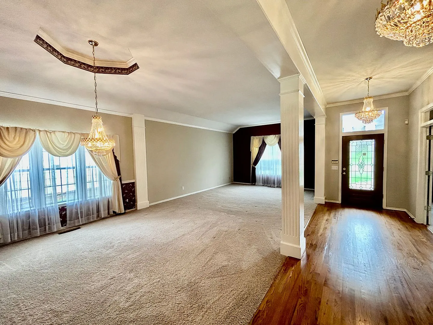 Gorgeous custom home in Southern Pointe IV with inground pool! — Photo 4