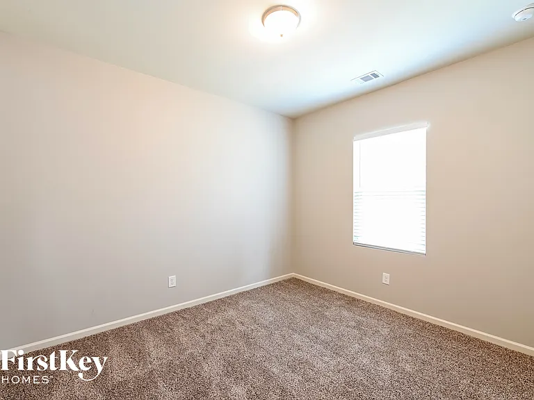 17 Apalachee Dr — Photo 12
