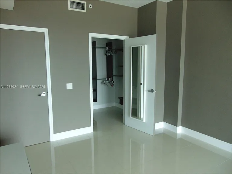 60 SW 13th St #2619 — Photo 11