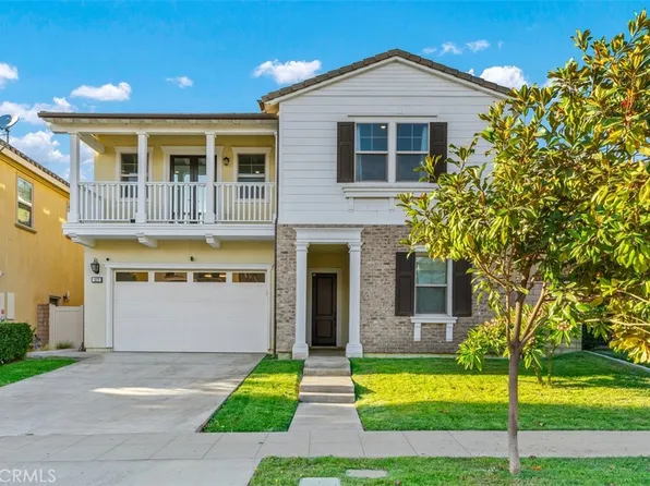 633 E Orange Blossom Way, Azusa, CA 91702