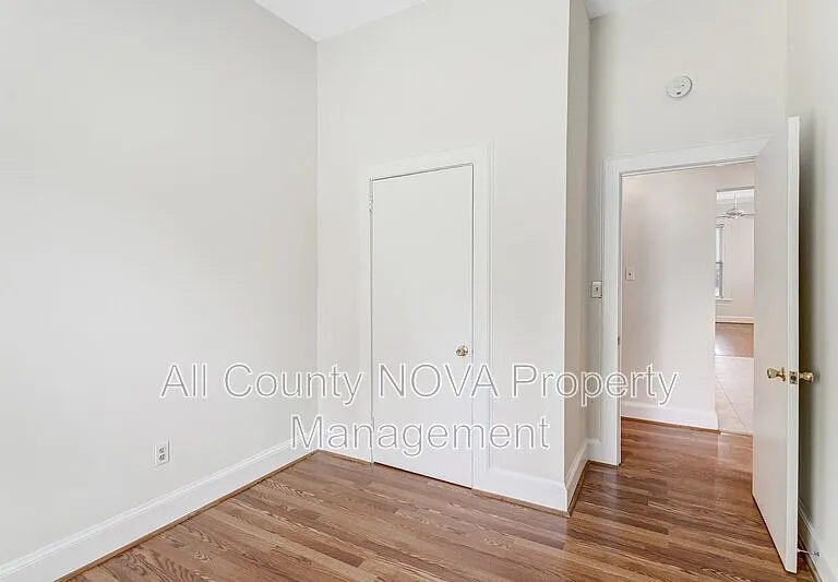 8753 Signal Hill Rd #1 — Photo 16