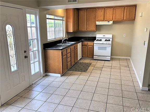 5th image of 18932 E Appletree Ln