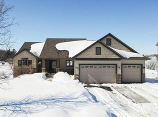 1307 Bellavista Dr, Buffalo, MN 55313