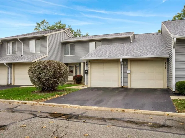 755 Biloxie Ct #0, Carol Stream, IL 60188