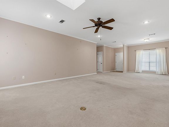 5th image of 1205 Kierre Dr