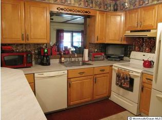 972 Bethel Church Rd, Jackson, NJ 08527