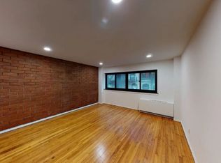 10 Jones St APT 2G, New York, NY 10014
