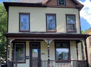 6911 Sturgeon St, Pittsburgh, PA 15202