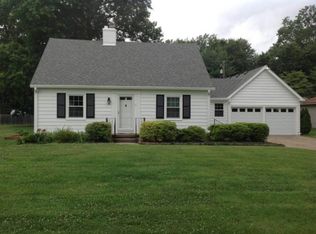 1101 Bonnie View Dr, Evansville, IN 47715