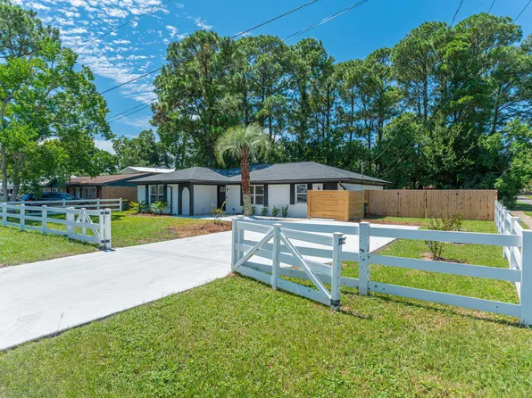 38 Deal Ave, Fort Walton Beach, FL 32548