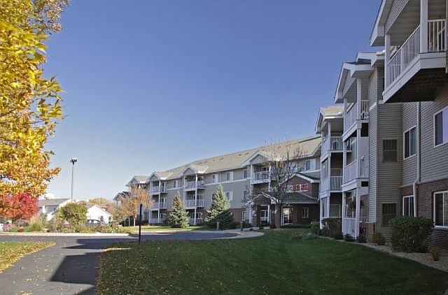 1st image of 15400 Chippendale Ave #113