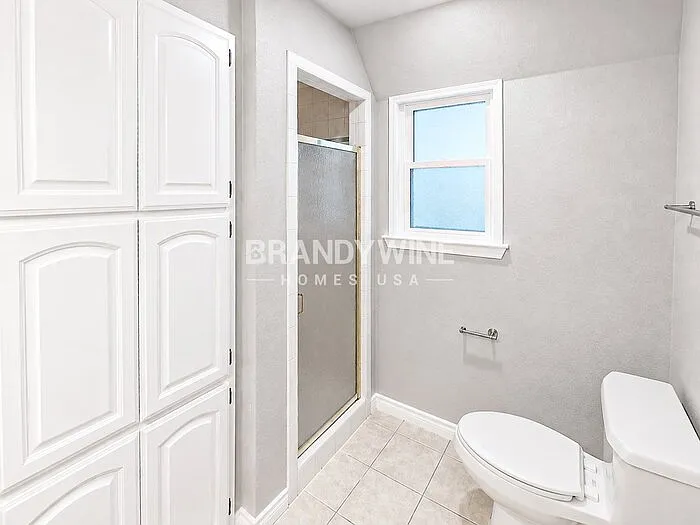 5233 Hill Ridge Dr — Photo 18