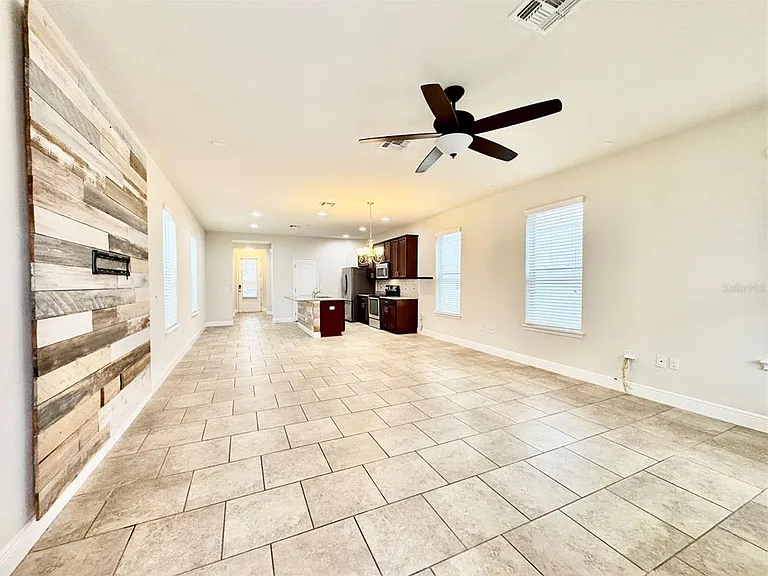 7208 Milestone Dr — Photo 31