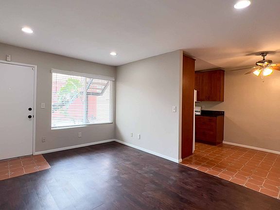 3rd image of 4085-4 Idaho St