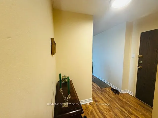 25 Kensington Rd #1402 — Photo 7