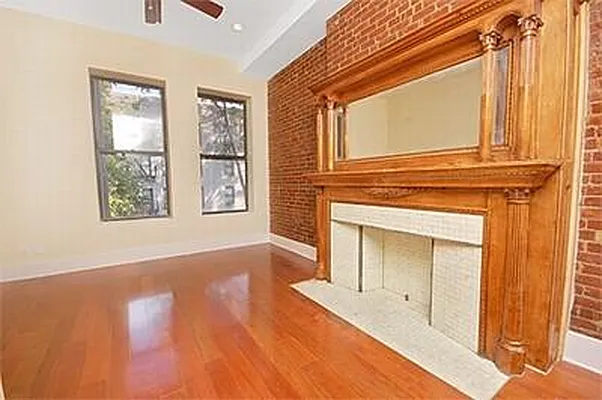 Sold by Harlem Lofts | media 31