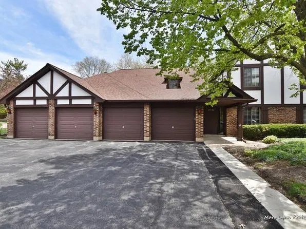 1751 Plymouth Ct APT D, Wheaton, IL 60189