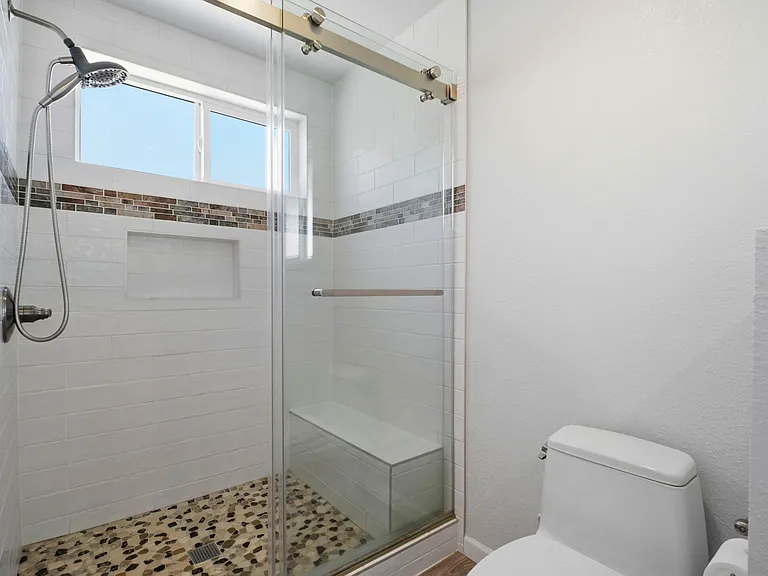 6001 Castlebrook Dr — Photo 28