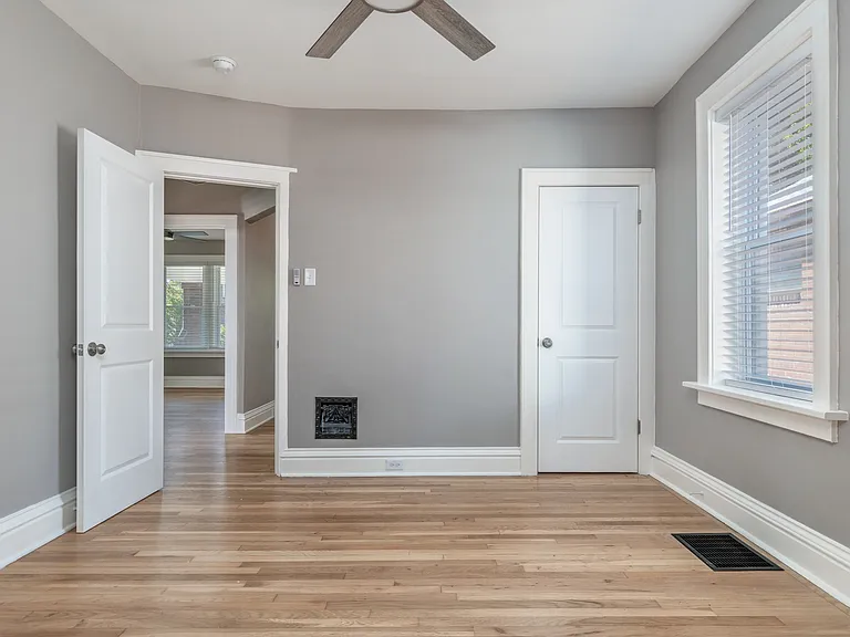 5339 Robert Ave — Photo 12