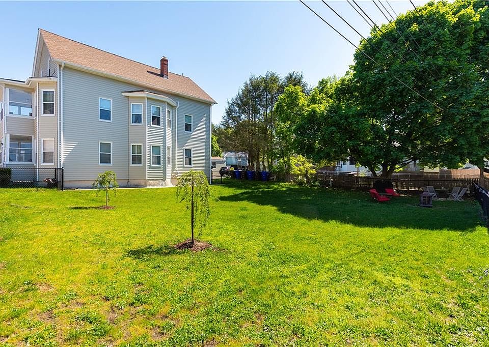 41 Phenix Ave, West Warwick, RI 02893 Zillow