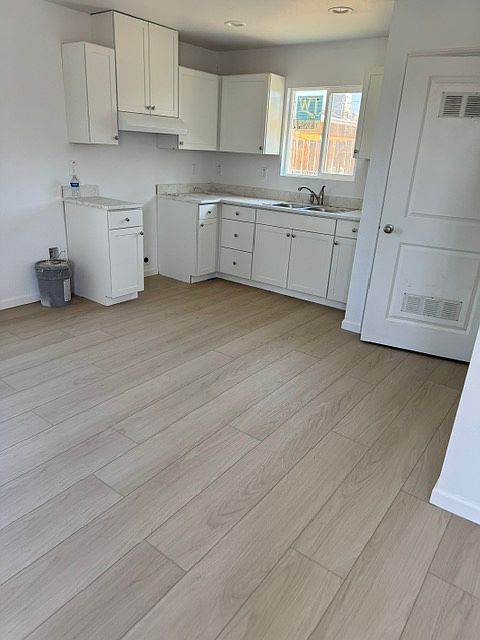 1st image of 2706 Virginia Ave