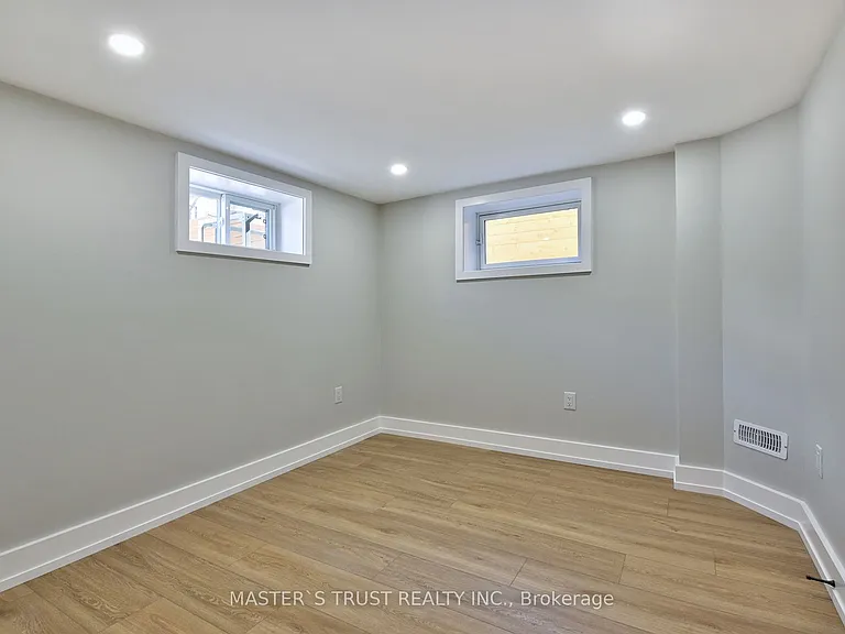 28 Florence Dr #2 — Photo 7