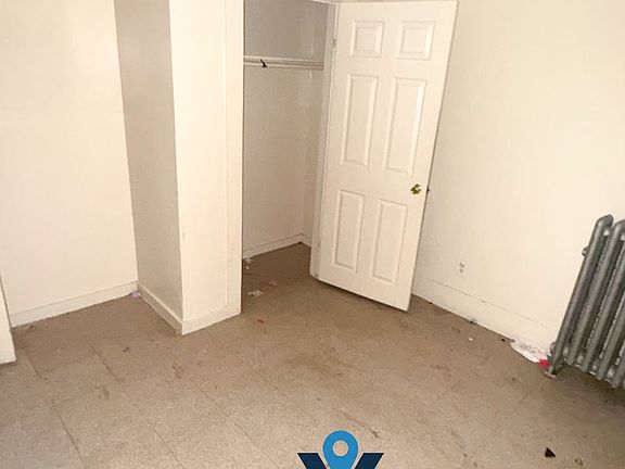3rd image of 529 Union St APT 3-L