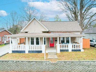 228 Academy Ave NW, Concord, NC, 28025