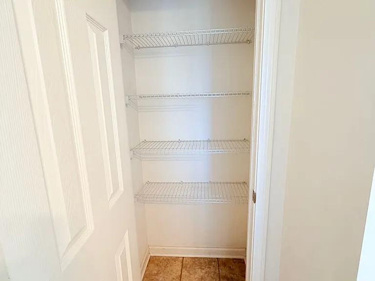 2513 Shadow Bend Dr — Photo 18
