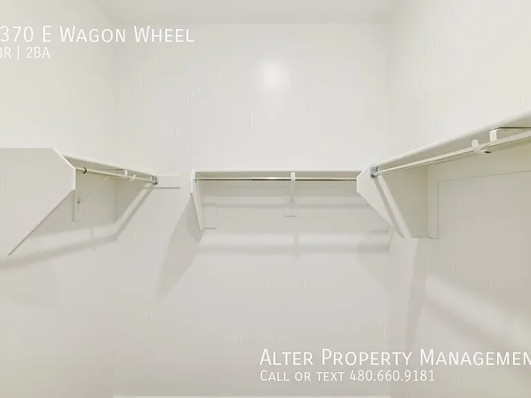 2370 E Wagon Wheel Ln — Photo 25