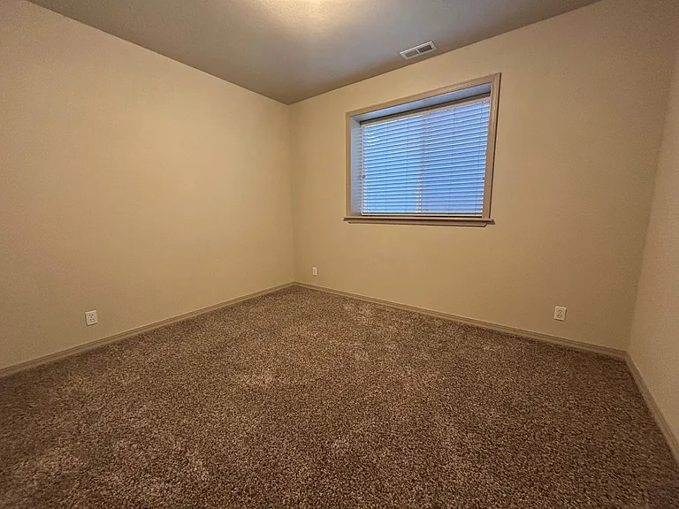 10485 N Bridle Way — Photo 28