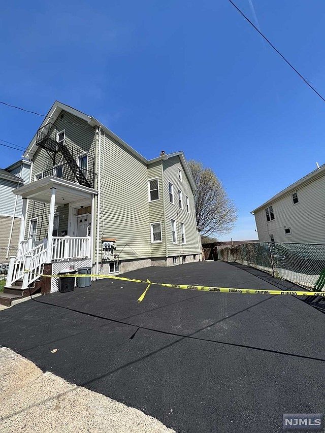 1113 Ryle Ave, Paterson, NJ 07522 Zillow