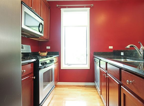 4th image of 5219 S Michigan Ave APT 1E