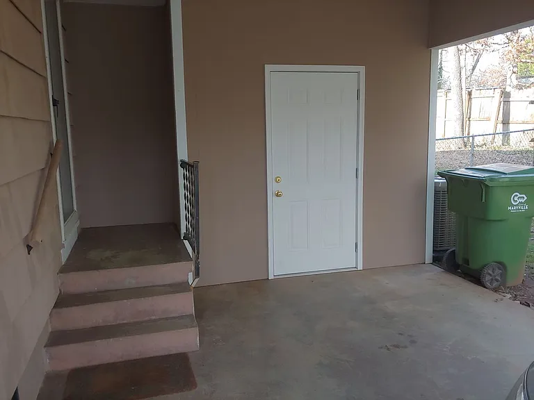 1109 Tapoco Ave — Photo 3