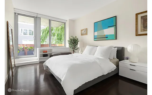 Sold by Douglas Elliman | media 4