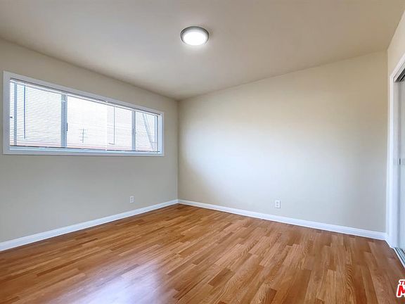 5th image of 502 S 5th Ave