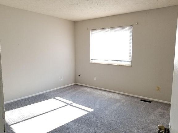3rd image of 3499 Nutcreek Ct