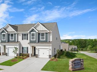 100 Paneer Ln, Taylors, SC 29687