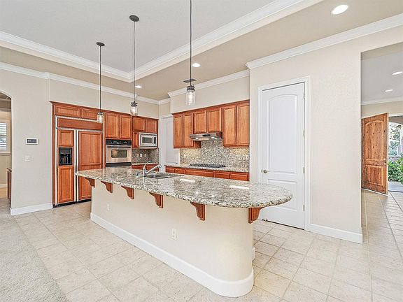 4th image of 5032 Tesoro Way