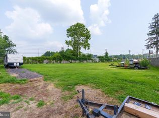 3027 Ogletown Rd, Newark, DE 19713