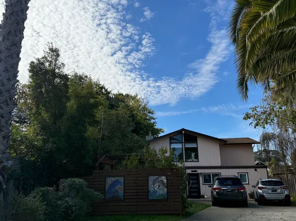 351 Tonys Ct, Santa Cruz, CA 95062