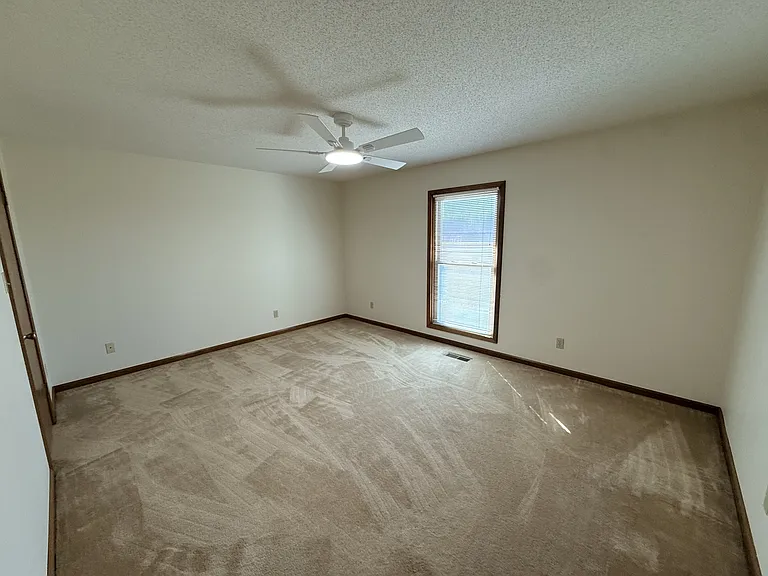 23850 Tennessee St #22 — Photo 25